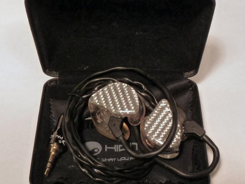 【Forward · Translate 】A highly toxic article about the Obscure Custom IEM NT-6 Pro